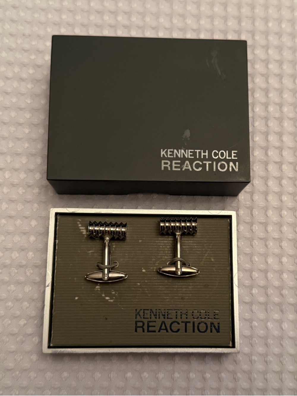 Kenneth Cole Reaction Silver Tone T-Bar Cufflinks with Grooved Detail
